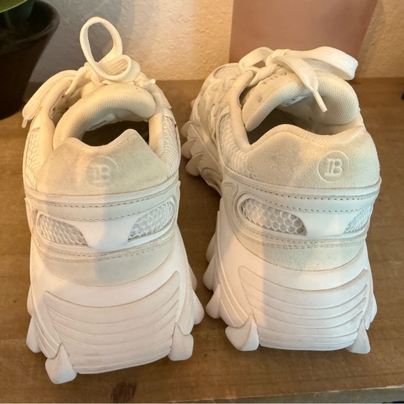 Balmain B-Court (or B27) White/Off-White Low-Top Sneakers — Luxury Streetwear - Picture 4 of 11